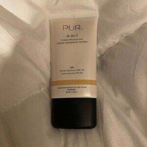 Brand new PUR 4 1 tinted moisturizer